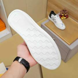 Picture of Louis Vuitton Shoes _SKULVsz38-44mnf080717264